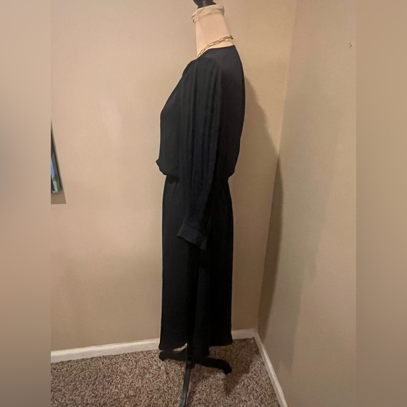 Anthropologie Current Air V Neck Midi Dress, Shirt Hem, Pleated sleeve, Small - Picture 2 of 7